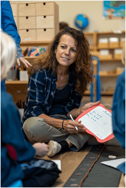 Dominique Educatrice AMI Montessori Ecole Draguignan